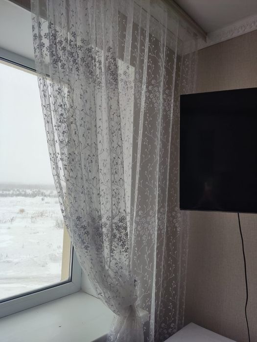 Срочно продам комплект тюль с штором