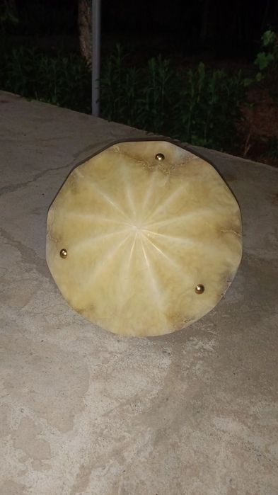 Продам люстры цена договорная