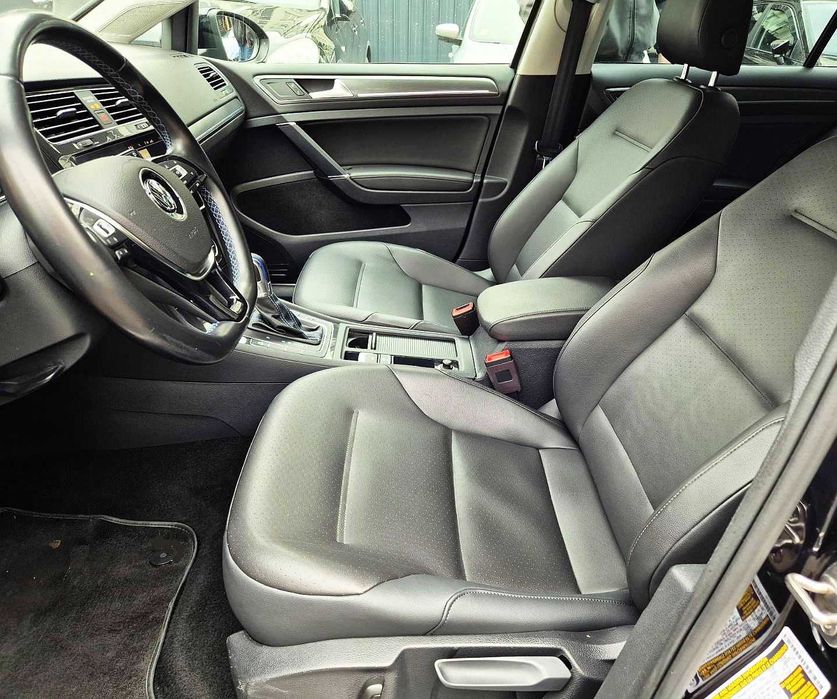 11/2019 VW Golf E-Golf 36 kWh Автоматик Full Led