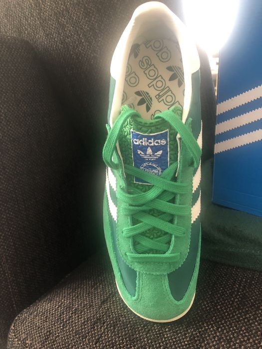 Adidași Adidas noi din piele – nepurtați/marimea 38