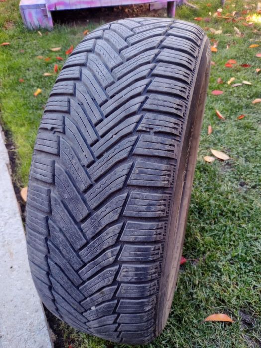 Автомобилна гума