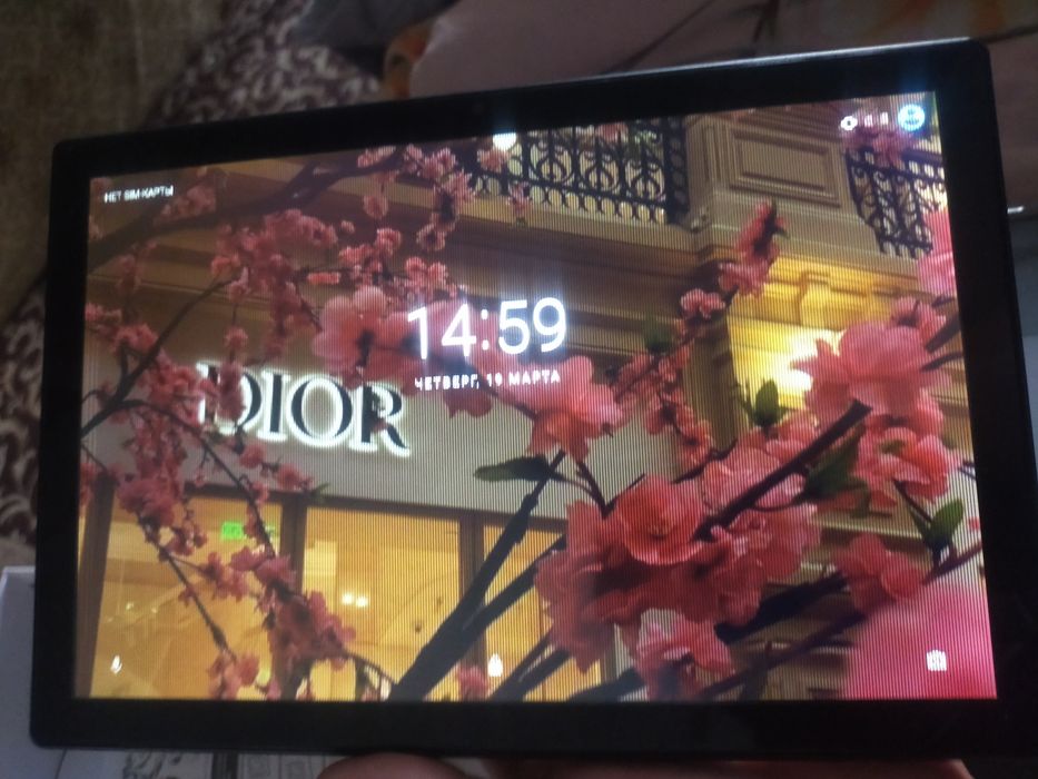 Продам планшет хорошом состояния