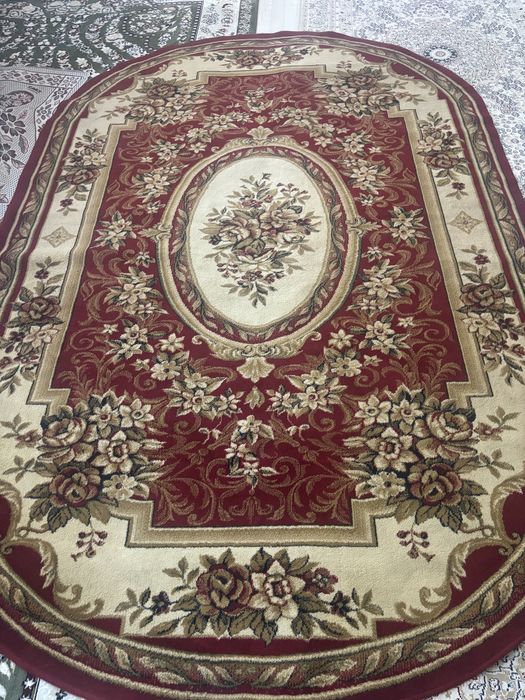 кілем сатылады, өте жақсы жағдайда