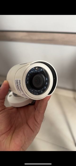 1 Kamera  VA 1 ТБ  память HIKVISION SOTILADI