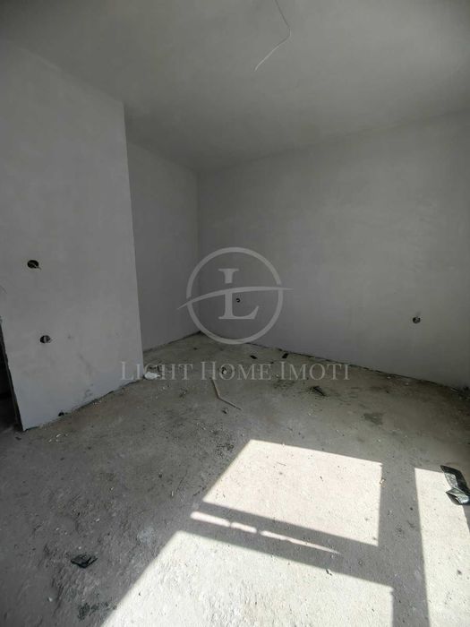 Продава се Тристаен апартамент в Пловдив, Кючук Париж - 84 кв.м за 1572 €/кв.м - Снимка #3