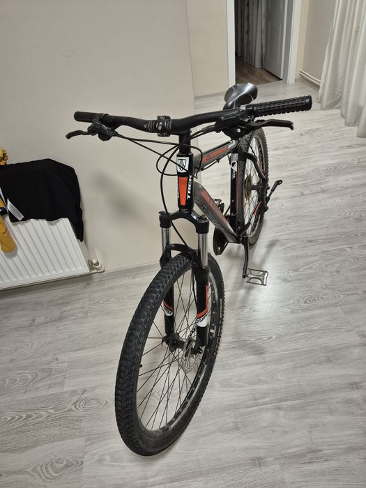 Bicicleta TREK 4300,frane hidraulice  Shimano, mărimea M