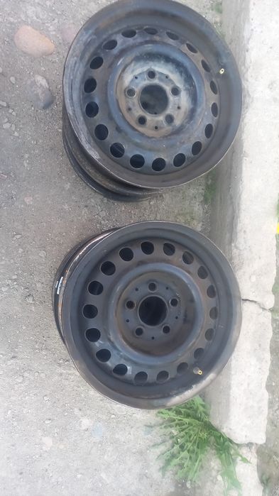 Продаю диски мерсовские