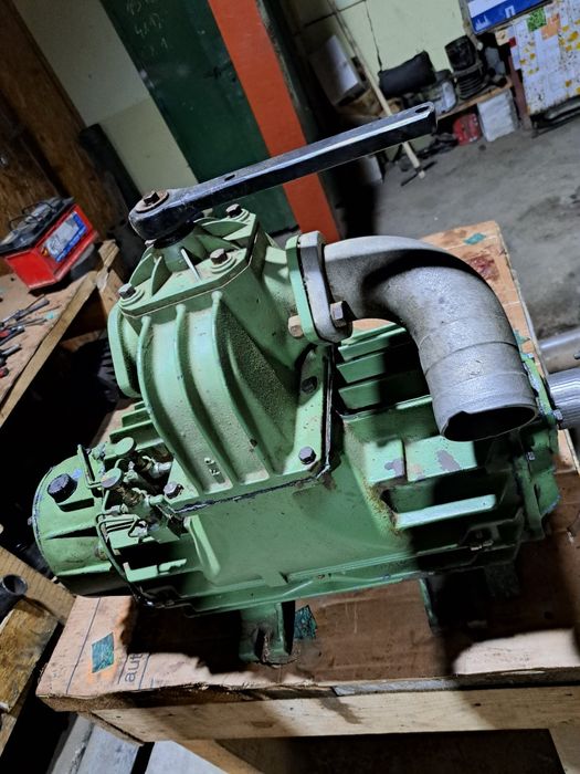 Pompa vitanja cu paleti