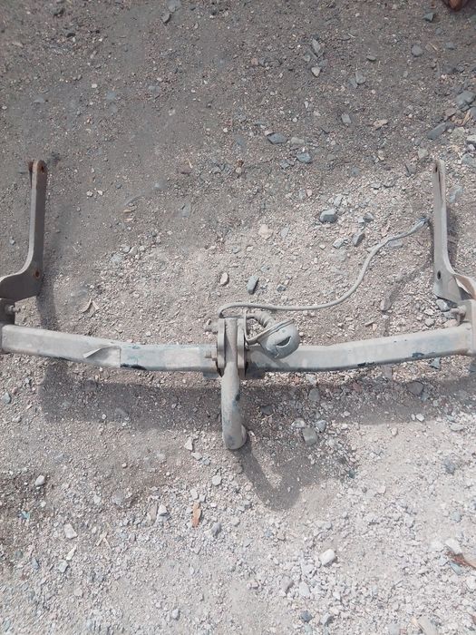 Фаркоп от рено Сандеро.