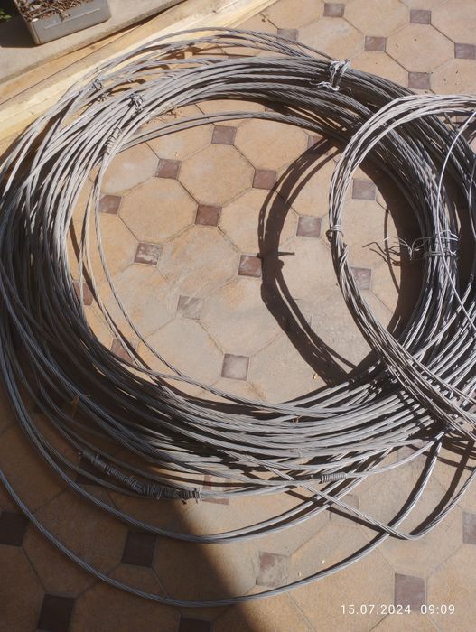 ШПАЛЕРНАЯ ПРОВОЛОКА для виноградника