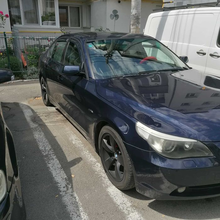 Vând BMW e60 525