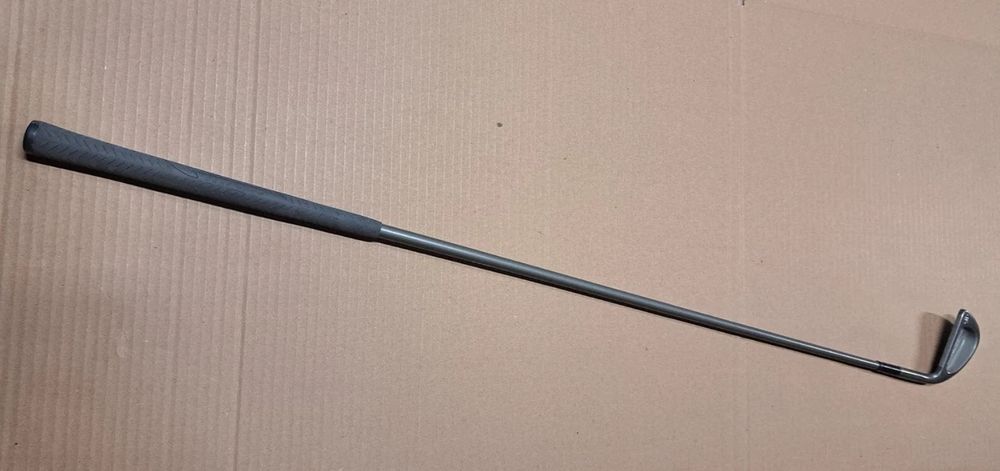 клюшка для гольфа Wilson Ultra.