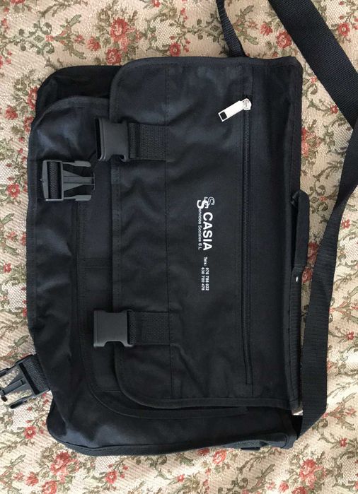 раници чанти ученически и други