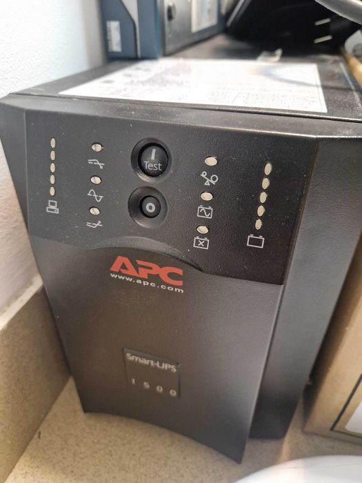 Sursă neîntreruptibila APC SUA1500I