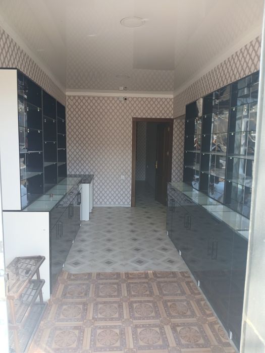 1 каватда 5 хонали квартира сотилади