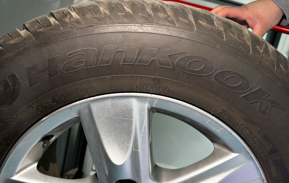 Шины летние с родными дисками крузак 200