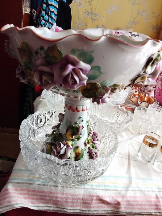 В продаже посуда  СССР