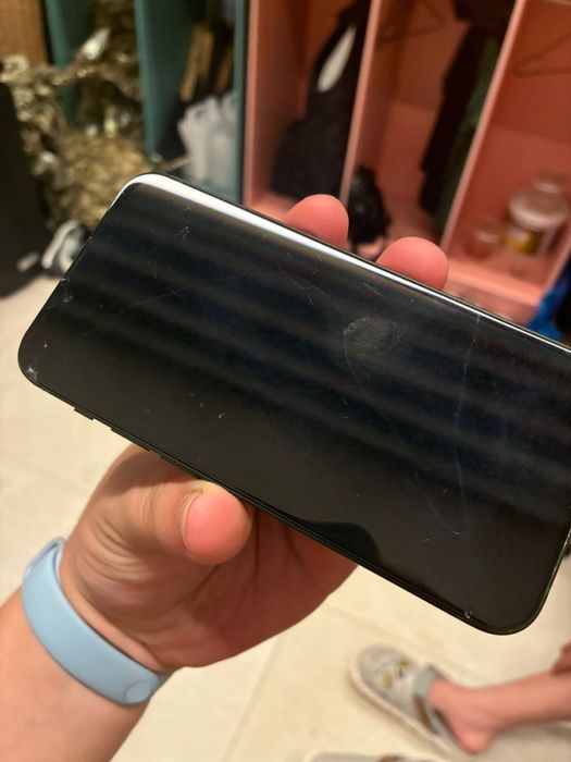 Iphone 13 mini ..