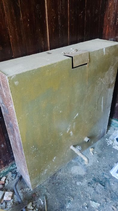 Межкомнатный бак