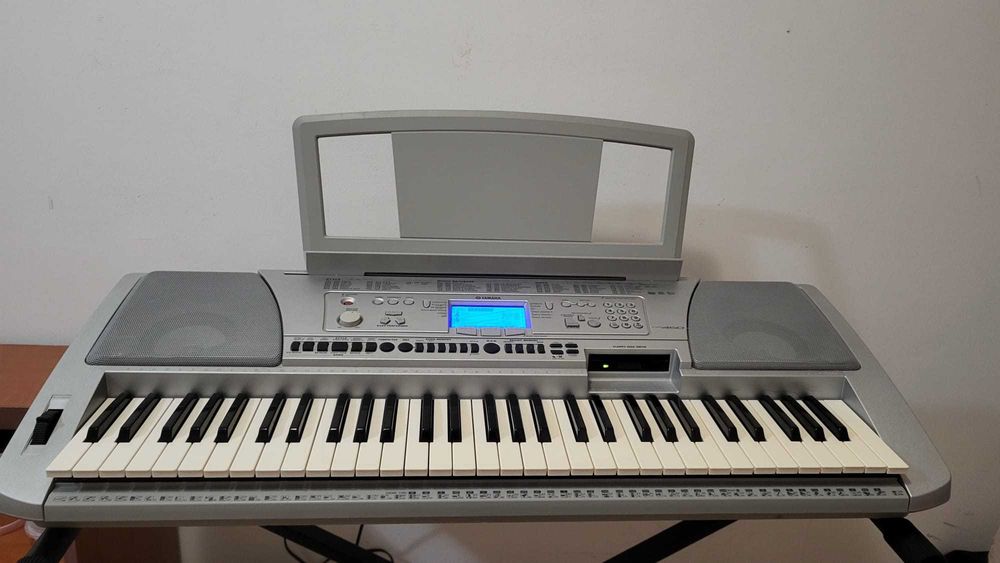 Синтезатор Yamaha