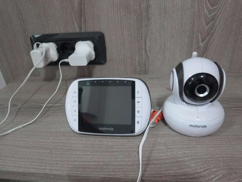 Видео и аудио Бебефон Motorola MBP36s