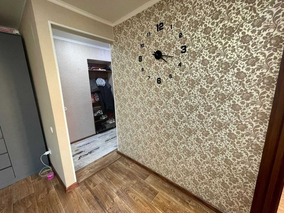 Продам 2 комнатную квартиру