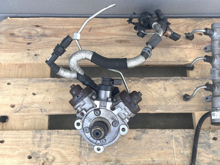 Комплект дюзи гнп AUDI A6 A7 50 3.0TDI 286HP цяла горивна система