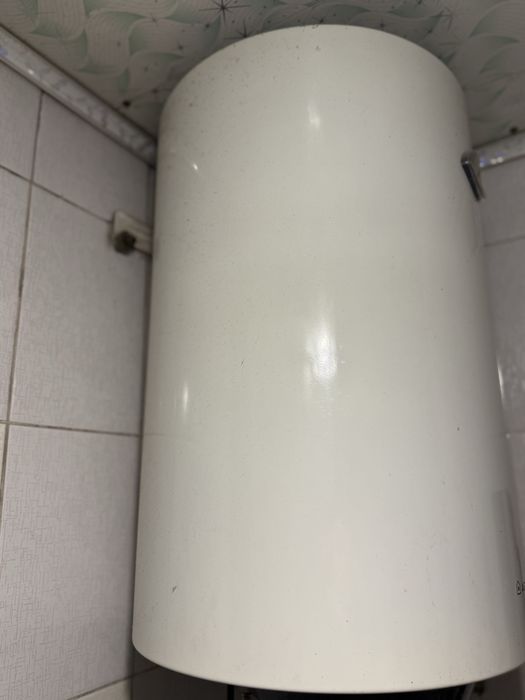 Продам бойлер 75 литров