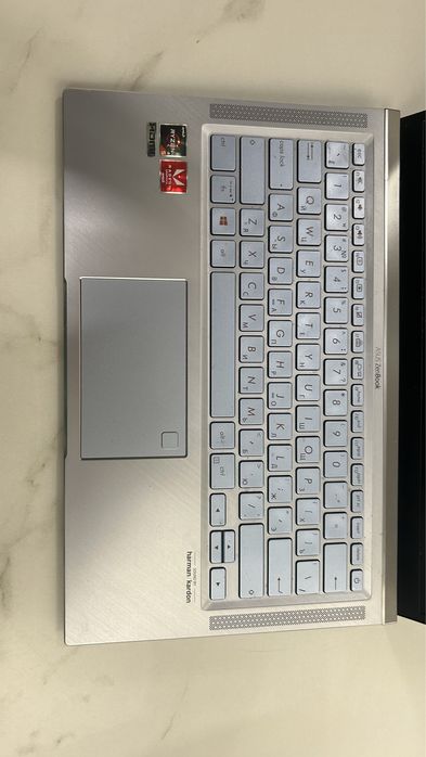 Продам ноутбук хорошего качества