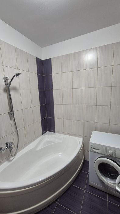 Închiriez Garsoniera in Militari Residence