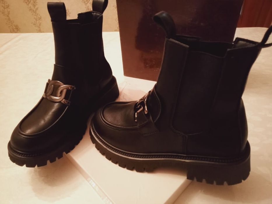 Женский ботинки