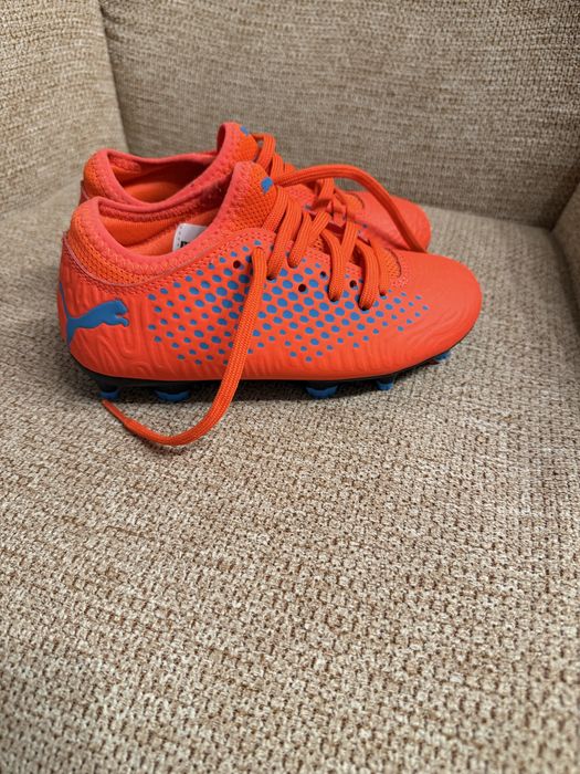 Ghete fotbal copii Puma, marinea 31, nepurtate