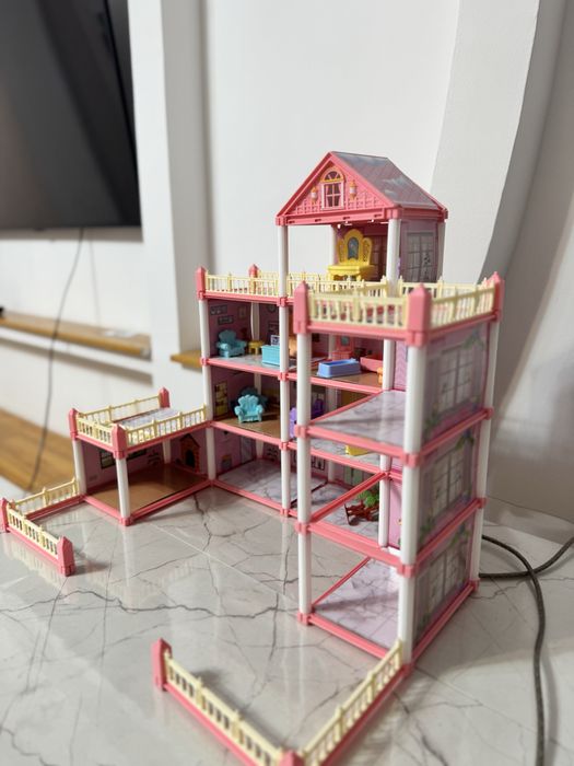 Домик для девушек