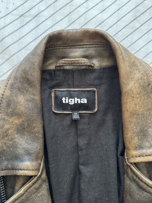 Продавам мъжко кожено яке Tigha
