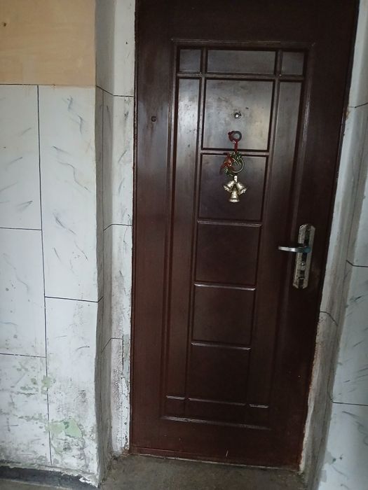 Garsoniera de vânzare