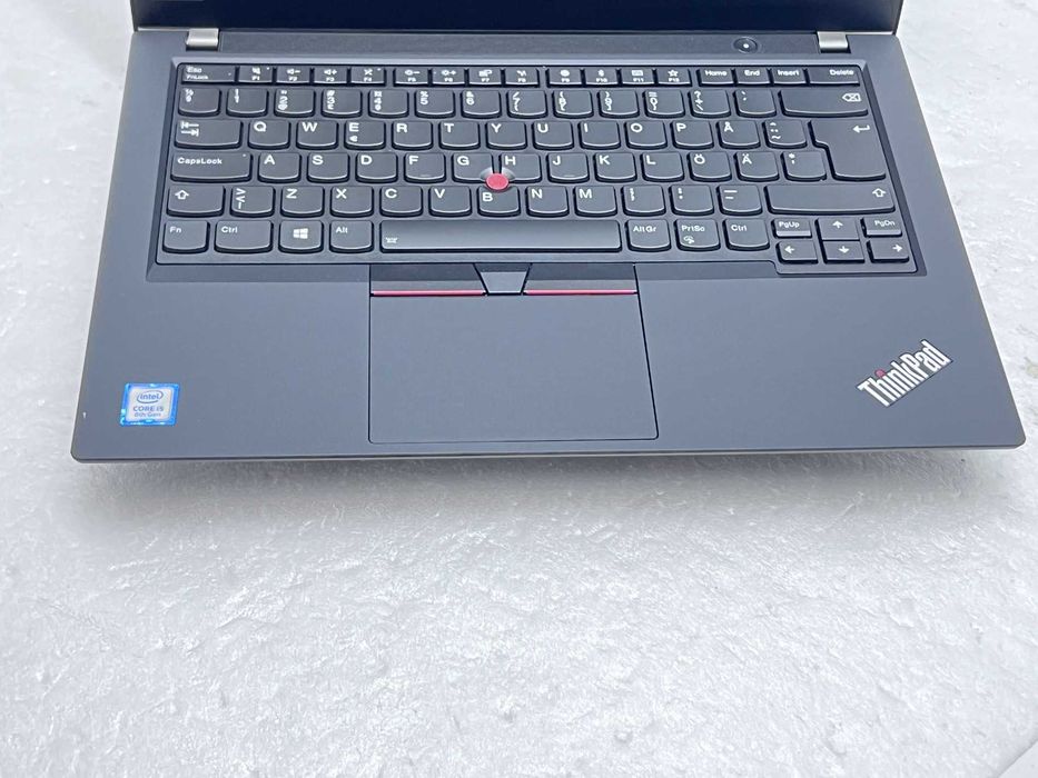 Lenovo ThinkPad T490 14" i5-8265U 16GB 510GB клас А