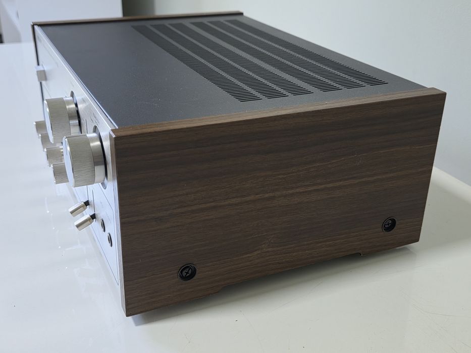 Sony TA-2650 integrated amplifier