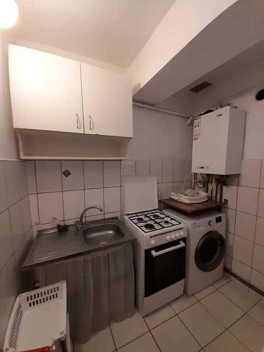 Direct Proprietar Garsoniera / apartament 1 camera - Tudor Vladimirescu în Campusul Universitar langa Iulius Mall - Centrala termica, mobilat & utilat