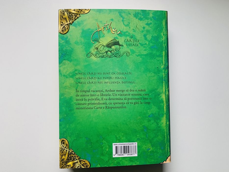 Arthur si cartile uitate, de Gerd Ruebenstrunk - Univers Enciclopedic