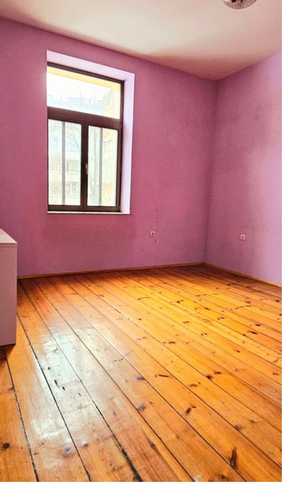 Продава се Тристаен апартамент в София, Оборище - 92 кв.м за 2825 €/кв.м - Снимка #1