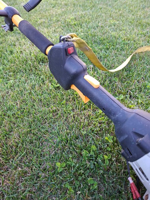 Бензинов  тример  Ryobi