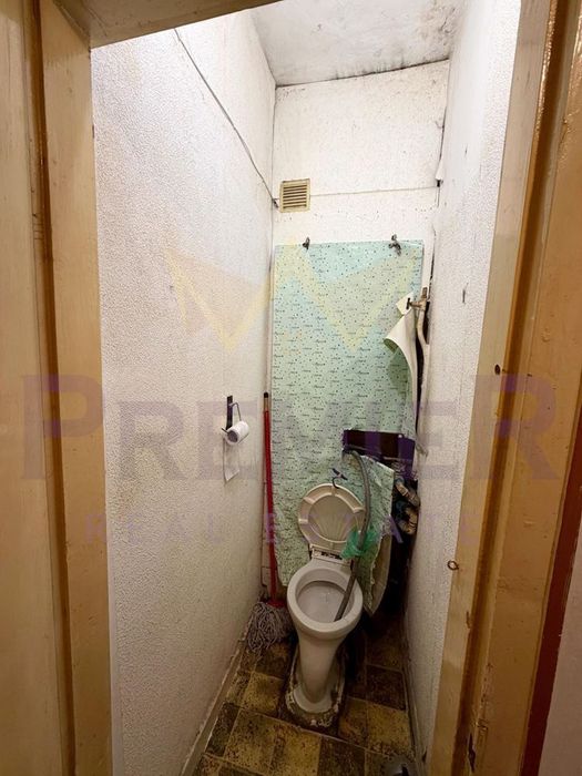 Продава се Двустаен апартамент в София, Свобода - 65 кв.м за 957 €/кв.м - Снимка #11