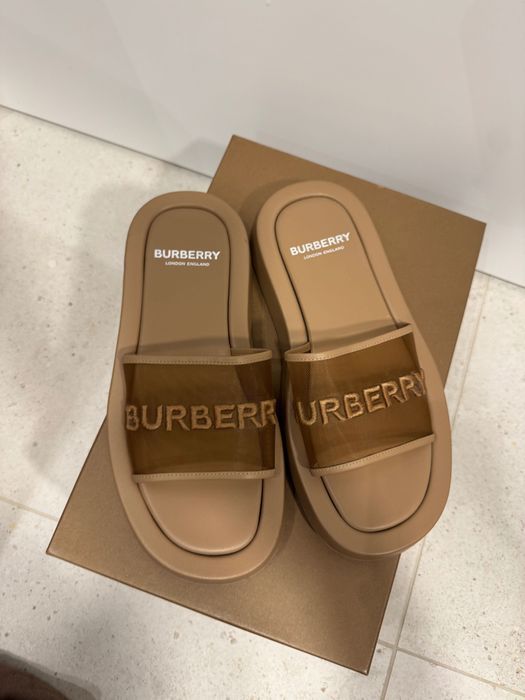 Дамски чехли Burberry