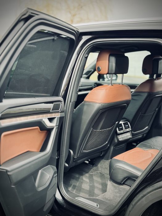 VW Touareg 3.0 2019 Euro 6 Full