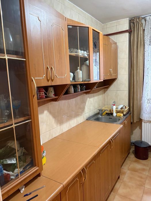 2 camere, semidecomandat, Brazdă, etaj 4