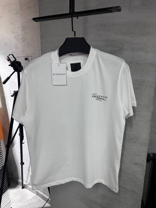 Tricou givenchy model nou