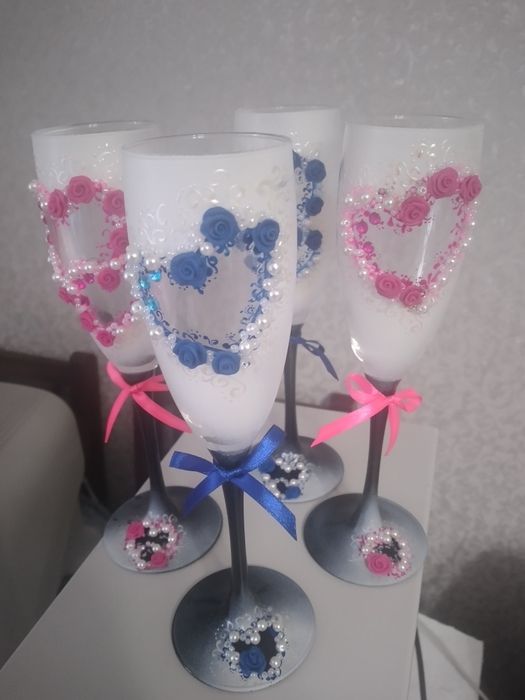 Продам фужеры для праздника