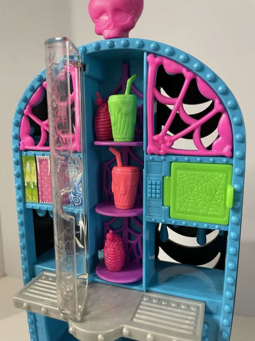 Monster high/мебель (моестер хай) оригинал