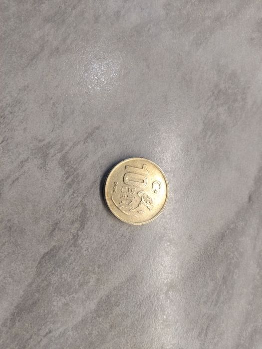 Turkiyaning 10 ming lirasi