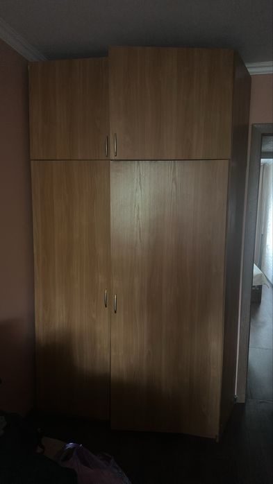 Продам шифоньер б/у